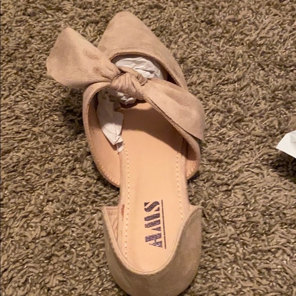 Size 7 flat - Picture 2 of 3